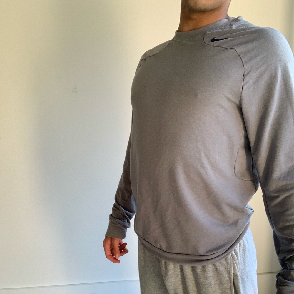 vintage grey nike long sleeve